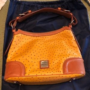 Dooney and bourke bag in excellent condition
